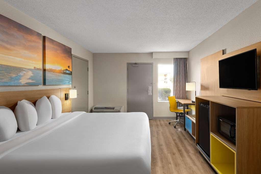 Days Inn By Wyndham Florence Near Civic Center Pokój zdjęcie